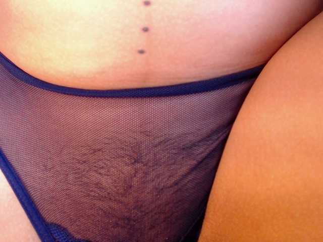 Live sex webcam photo for MileyCoper #276013423