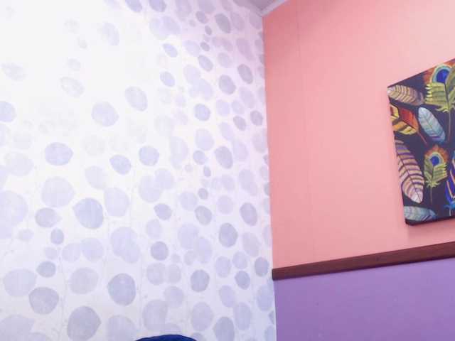 Live sex webcam photo for MileyCoper #276262721