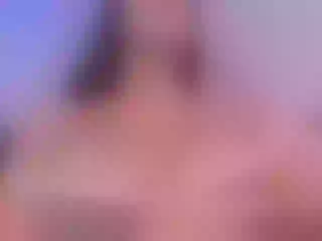 Live sex webcam photo for MileyCruz #291296847