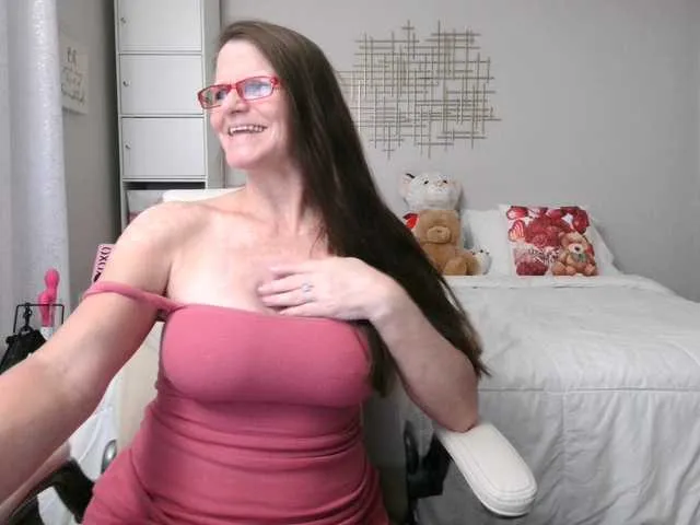 Live sex webcam photo for Milf-Samie #277197771