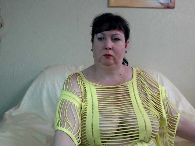 Live sex webcam photo for Milf4love #278087436