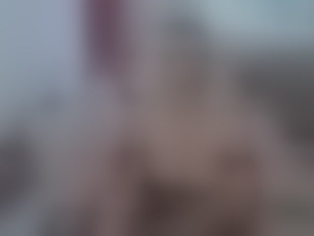 Live sex webcam photo for MilfDolores #294020751