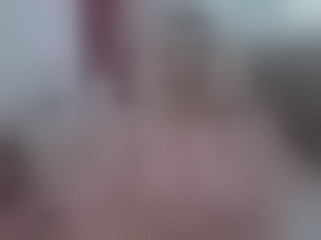 Live sex webcam photo for MilfDolores #294035338