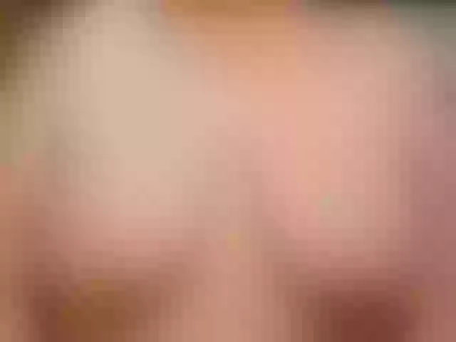 Live sex webcam photo for MilfFionna #272037269