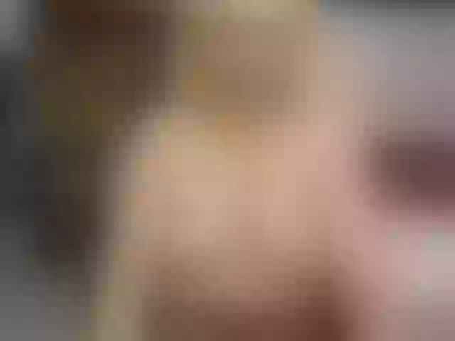 Live sex webcam photo for MilfFionna #272947112