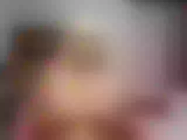 Live sex webcam photo for MilfFionna #273436692