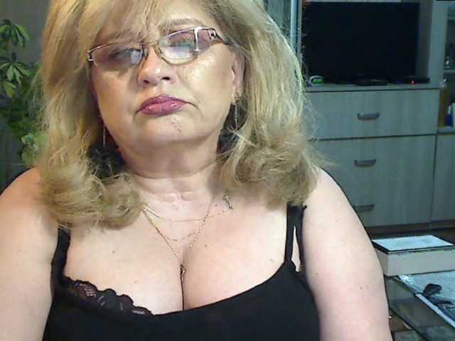 Live sex webcam photo for MilfKarla #273043406