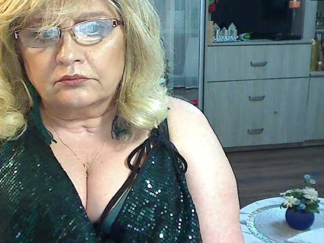 Live sex webcam photo for MilfKarla #276833216