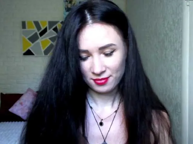 Live sex webcam photo for MilfLunna #291055885