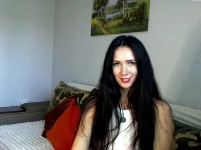 Live sex webcam photo for MilfLunna #291213094
