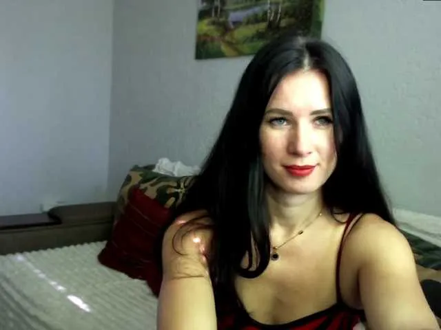 Live sex webcam photo for MilfLunna #291627753