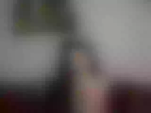Live sex webcam photo for MilfLunna #292142768