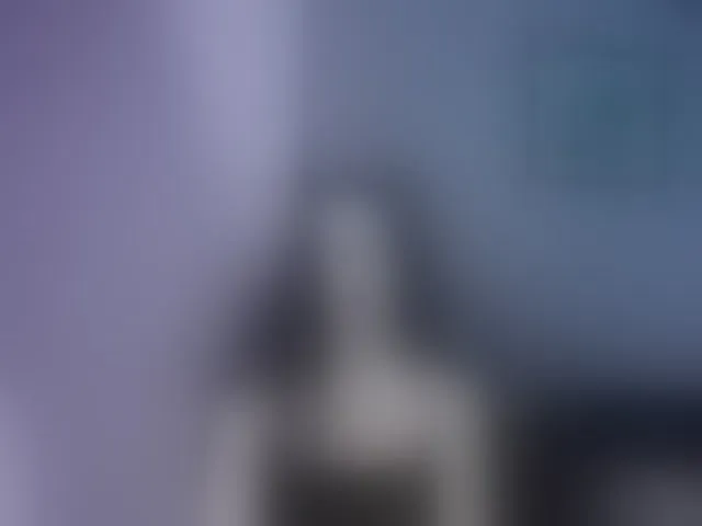 Live sex webcam photo for MilfLunna #292727388