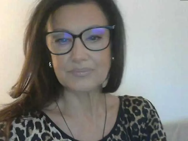 Live sex webcam photo for MilfRalia #291049271