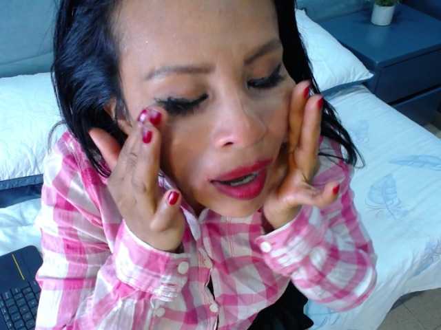 Live sex webcam photo for MilfSharoon #277853005