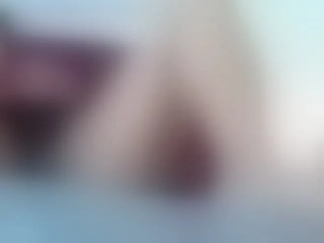Live sex webcam photo for MilfSharoon #291875504