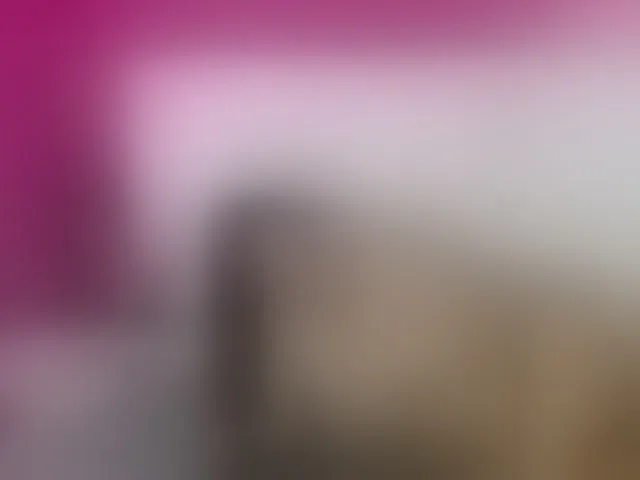 Live sex webcam photo for MilfSharoon #292489275