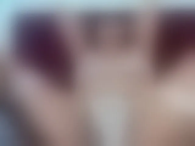 Live sex webcam photo for MilfSharoon #292551113