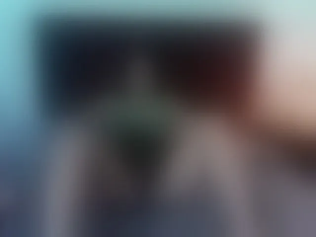 Live sex webcam photo for MilfSharoon #292557034