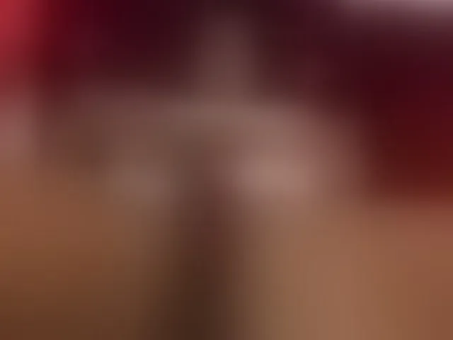 Live sex webcam photo for MilfSharoon #292957915