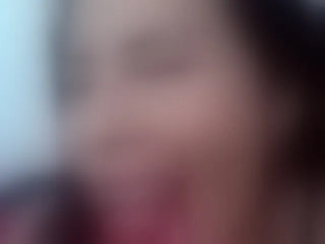 Live sex webcam photo for MilfSharoon #293409551
