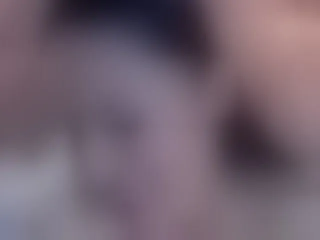 Live sex webcam photo for MilfSharoon #293609757