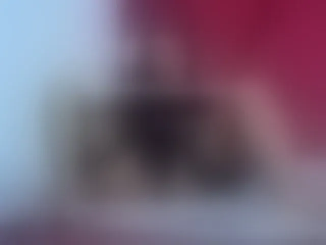 Live sex webcam photo for MilfSharoon #293660630