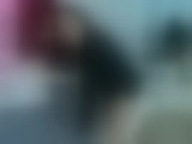 Live sex webcam photo for MilfSharoon #293744183