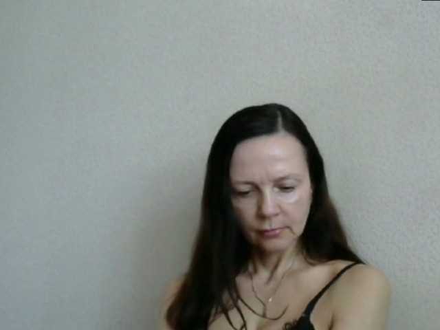 Live sex webcam photo for MilfVivienne #272789575