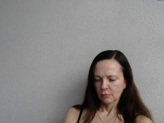 Live sex webcam photo for MilfVivienne #273041471