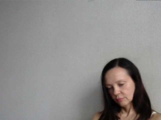 Live sex webcam photo for MilfVivienne #274711336