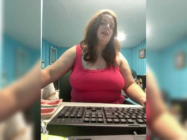 Live sex webcam photo for Milfonvacation #293914893