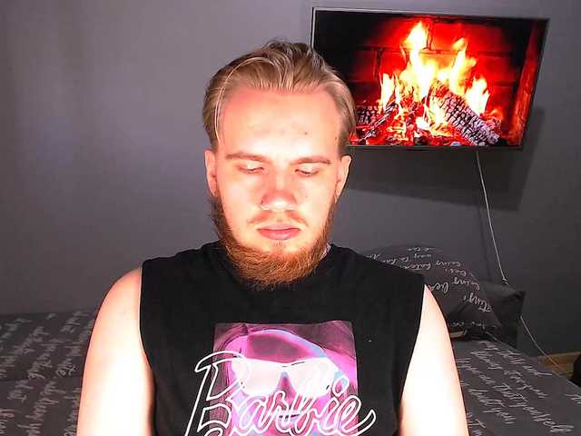 Live sex webcam photo for Milian #277720235