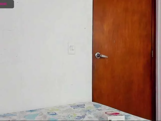 Live sex webcam photo for Milidun #272426941
