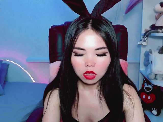 Live sex webcam photo for MilkShayk #273320666