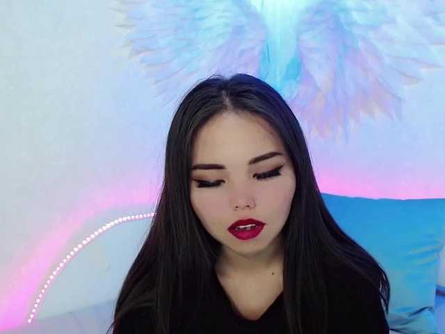 Live sex webcam photo for MilkShayk #273340632