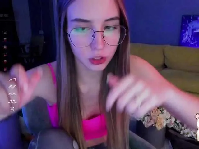 Live sex webcam photo for Milkaff- #276655816