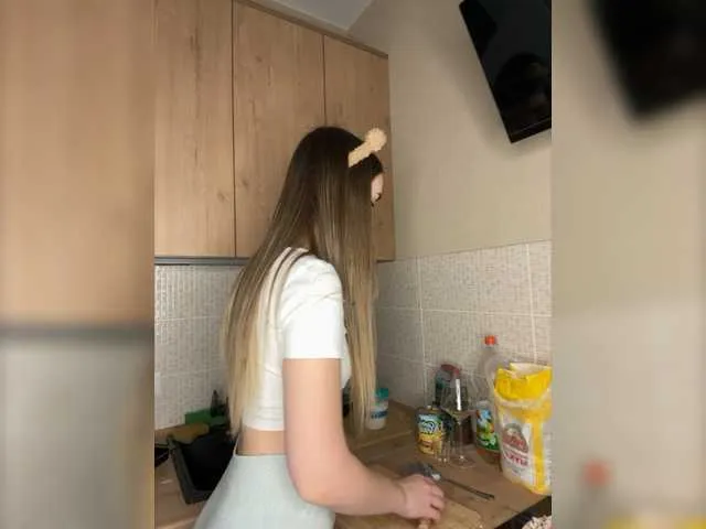 Live sex webcam photo for Milkaff- #277673081