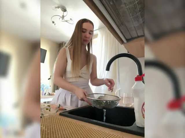 Live sex webcam photo for Milkaff- #277831202