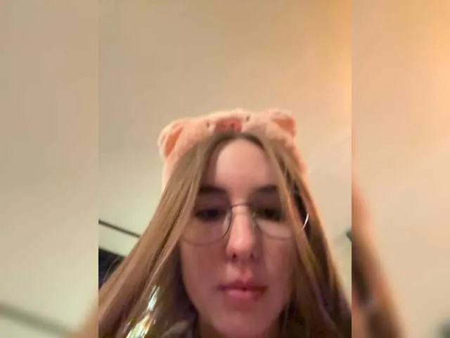 Live sex webcam photo for Milkaff- #292031363