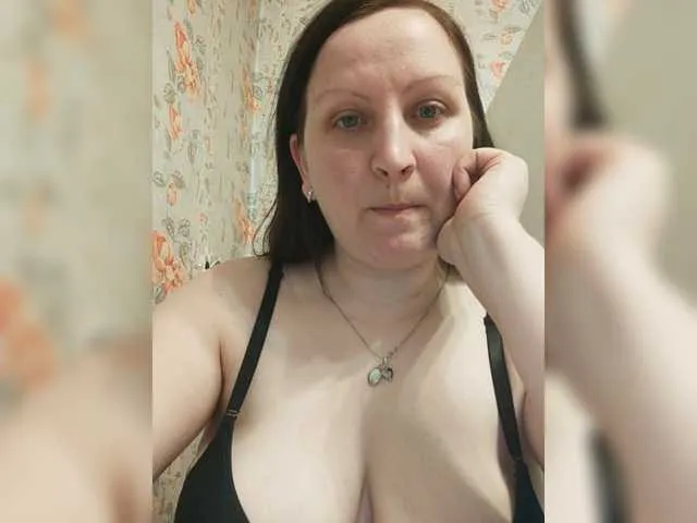 Live sex webcam photo for Milla-23 #277759761