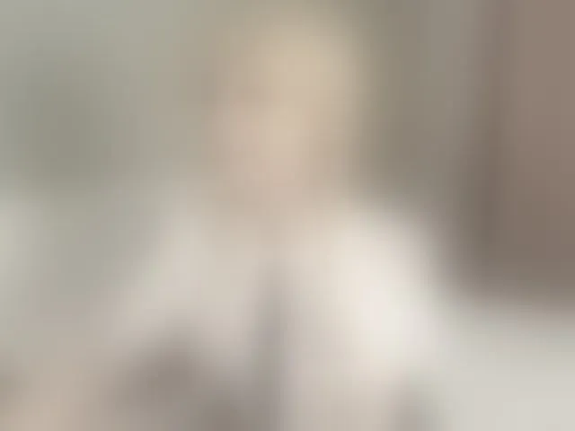 Live sex webcam photo for MillaLunaStiy #293392805