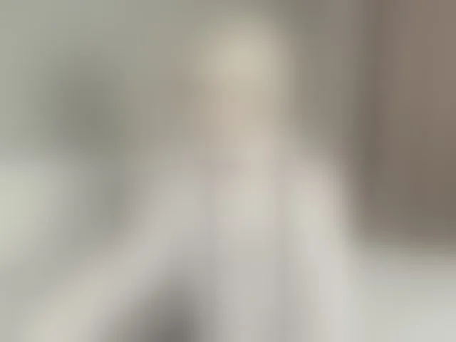 Live sex webcam photo for MillaLunaStiy #293544620