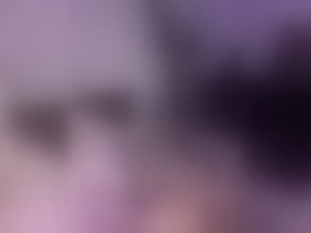 Live sex webcam photo for Millashaa #292427050