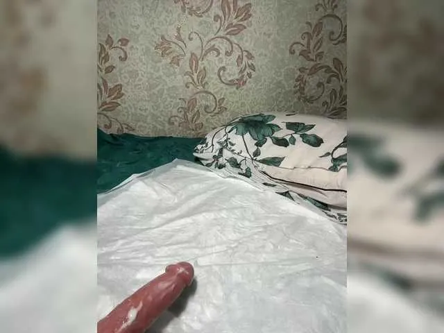 Live sex webcam photo for Milless961 #293556103