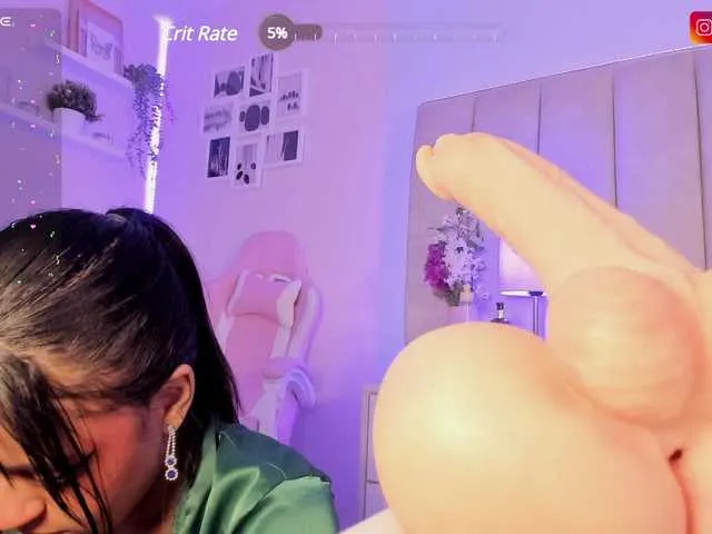 Live sex webcam photo for Milliekittie #290604456