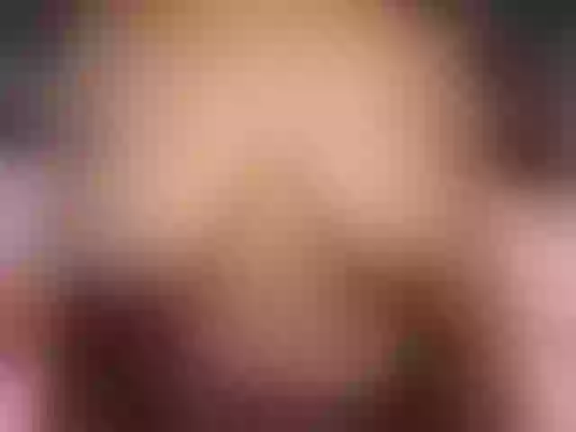 Live sex webcam photo for Milllahall #276267240