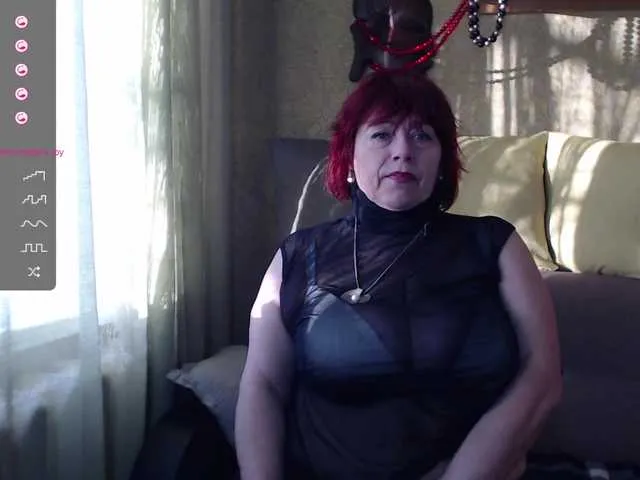 Live sex webcam photo for Millsieleonn #272303676