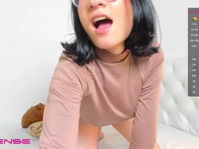 Live sex webcam photo for MillySweett #272459977