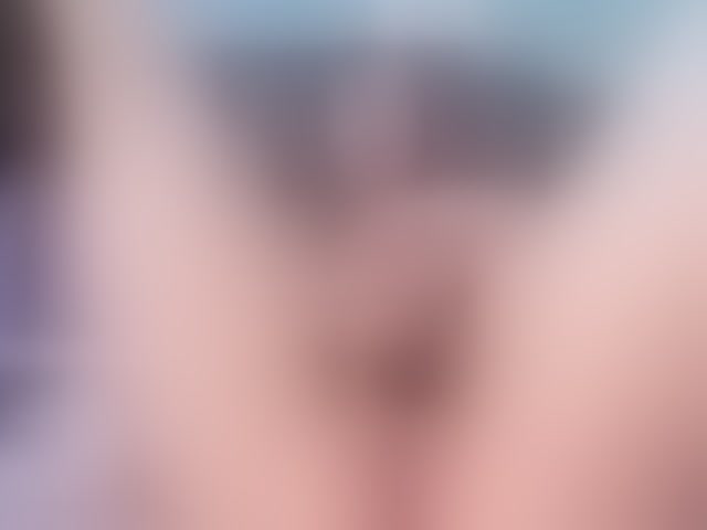 Live sex webcam photo for MiluVega #293639706
